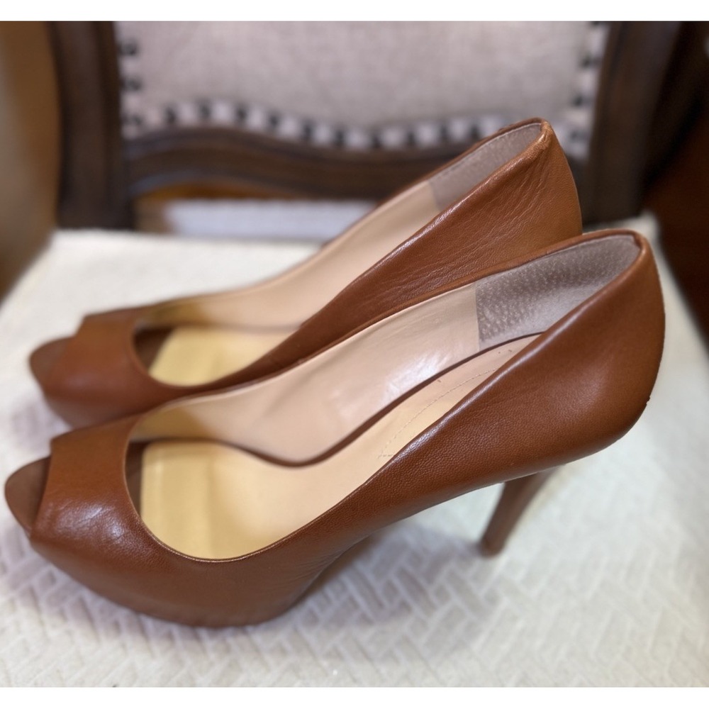 GUESS Women's Leather Peep Toe Platform Pumps Cognac Brown Stiletto Heels Size11